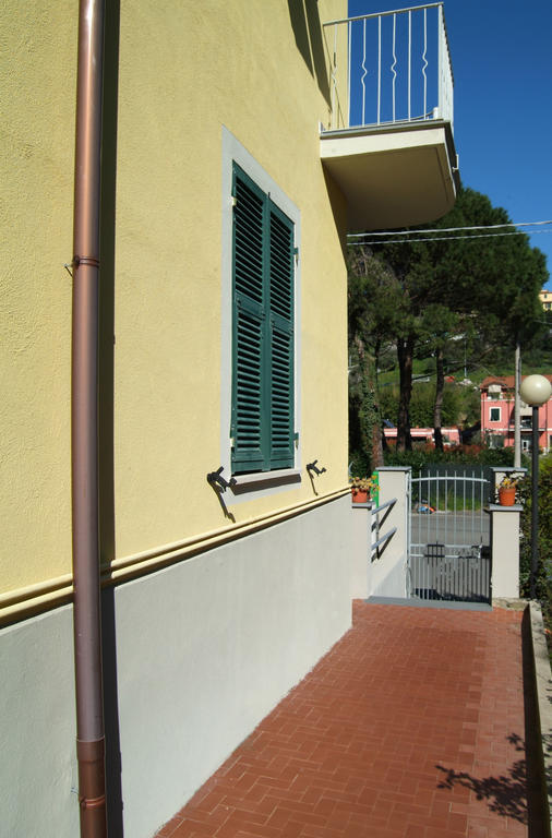 La Casa Delle Rose Room With Air Conditioning La Spezia Zewnętrze zdjęcie