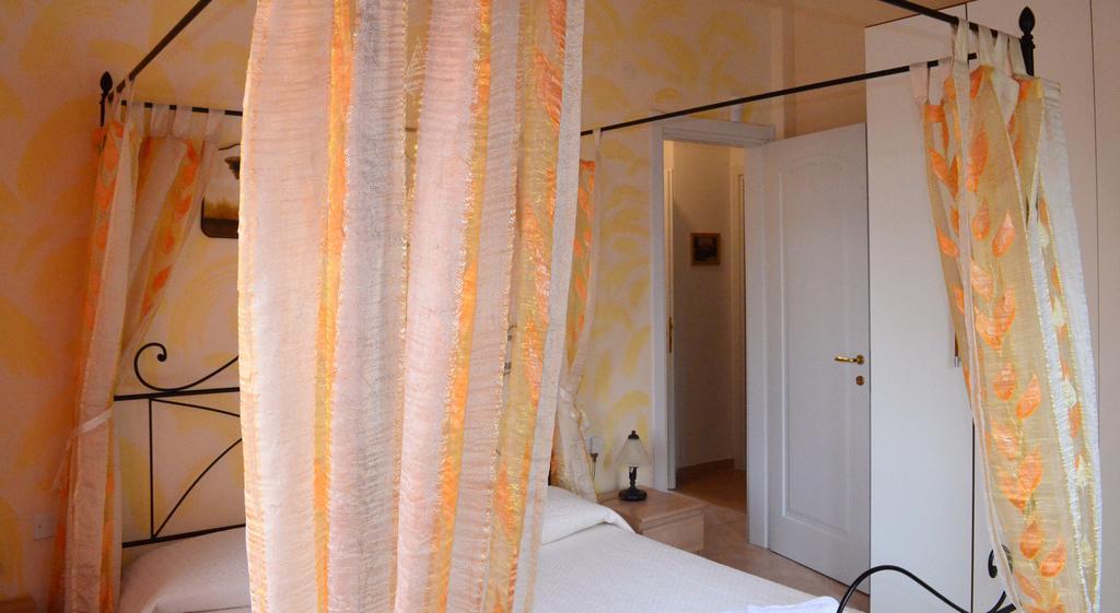 La Casa Delle Rose Room With Air Conditioning La Spezia Zewnętrze zdjęcie
